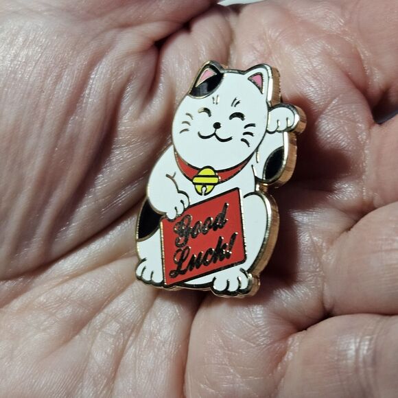 **Final Sale** Real Sic Gold Tone White And Black Enamel Good Luck Cat Pin - Picture 2 of 10